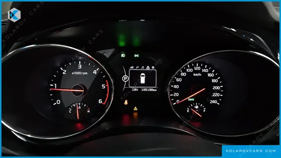 KIA CARNIVAL 9-SEATER NOBLESSE