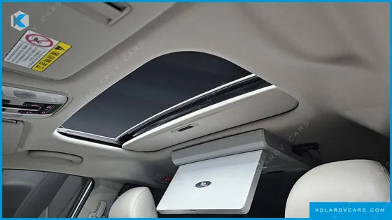 KIA CARNIVAL 9-SEATER NOBLESSE
