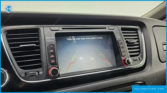 KIA CARNIVAL 9-SEATER PRESTIGE