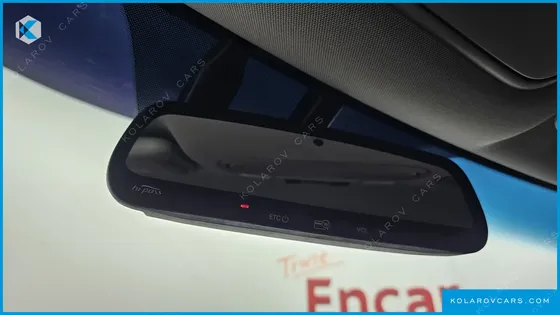 KIA CARNIVAL 9-SEATER PRESTIGE
