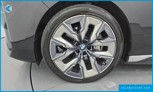 BMW I7 XDRIVE 60 DESIGN PURE EXCELLENCE