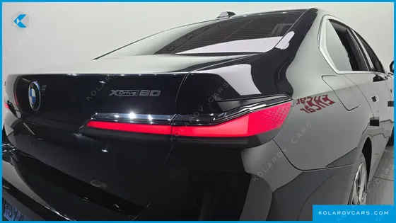 BMW I7 XDRIVE 60 DESIGN PURE EXCELLENCE