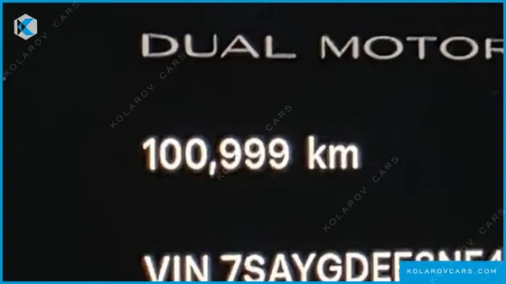TESLA MODEL Y LONG RANGE AWD