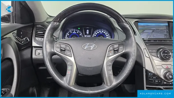 HYUNDAI GRANDEUR HG240 LUXURY