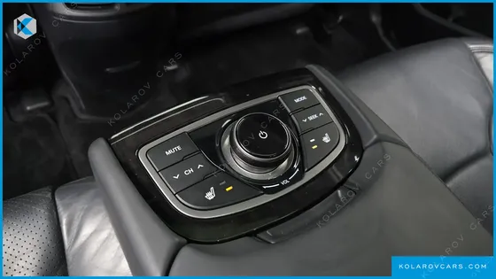 HYUNDAI GRANDEUR HG240 LUXURY