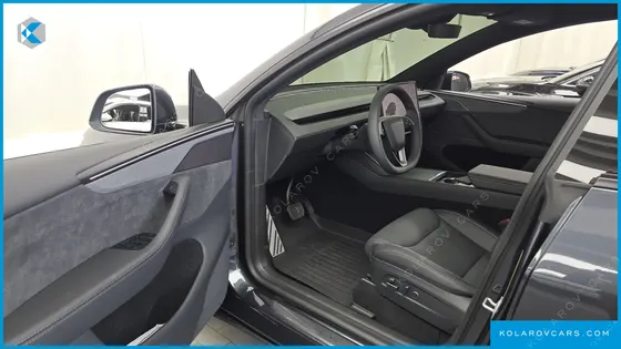 TESLA MODEL Y L LONG RANGE AWD