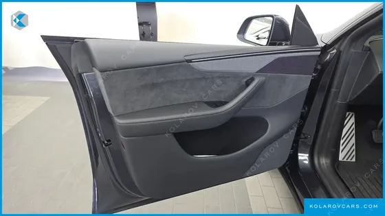 TESLA MODEL Y L LONG RANGE AWD