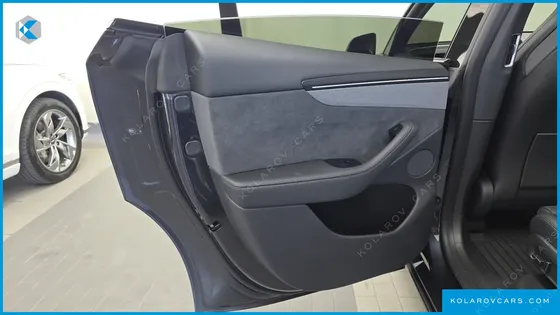 TESLA MODEL Y L LONG RANGE AWD