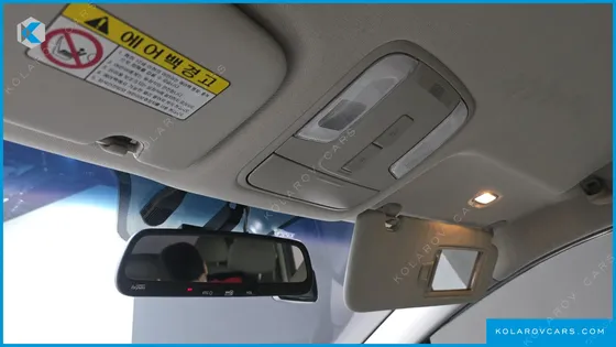 KIA CARNIVAL 11-SEATER LUXURY