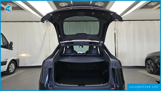 TESLA MODEL Y PREMIUM RWD