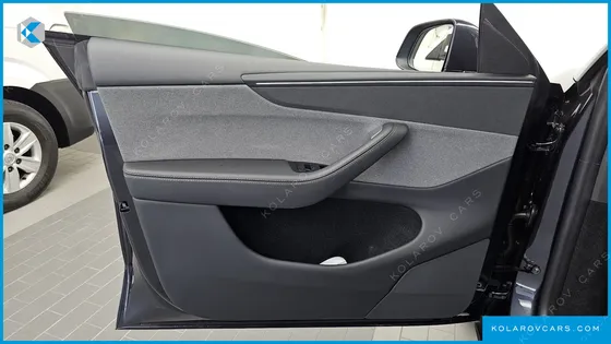 TESLA MODEL Y PREMIUM RWD