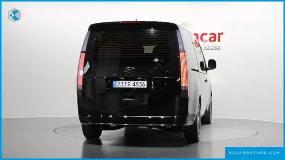 HYUNDAI STARIA HEV 1.6 LOUNGE 7-SEATER