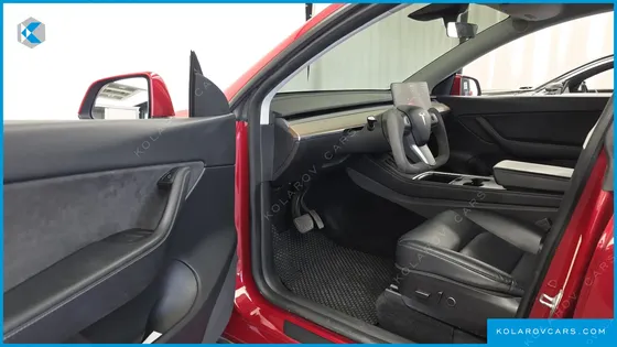 TESLA MODEL Y LONG RANGE AWD