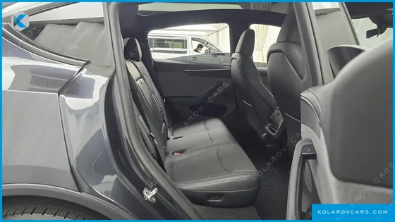 TESLA MODEL Y PREMIUM RWD