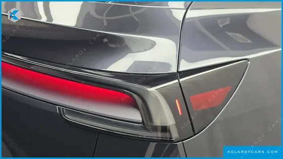 TESLA MODEL Y PREMIUM RWD
