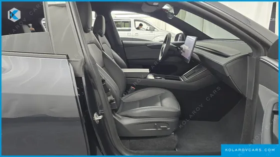 TESLA MODEL Y PREMIUM RWD