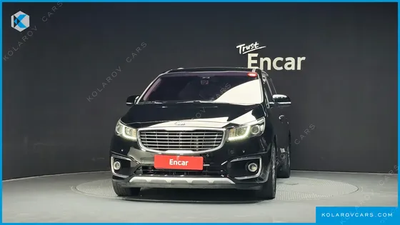 KIA CARNIVAL 9-SEATER LUXURY