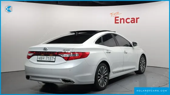 HYUNDAI GRANDEUR HG240 MODERN