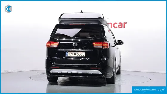 KIA CARNIVAL 9-SEATER HI-LIMOUSINE