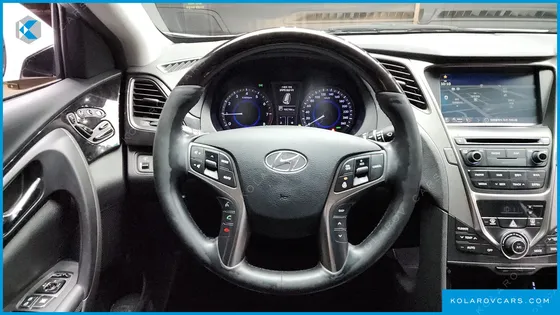 HYUNDAI GRANDEUR HG300 PREMIUM