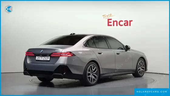 BMW 5 SERIES 520I M SPORT