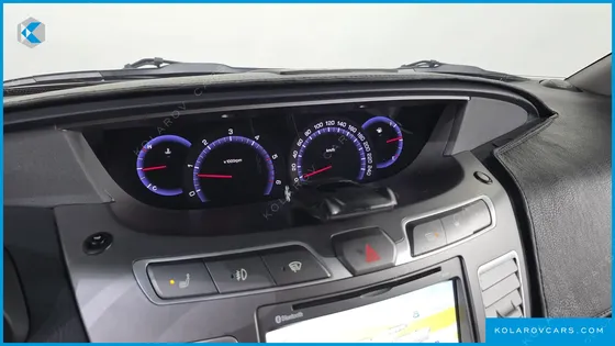 KGM - SSANGYONG KORANDO 4WD TX 11-SEATER