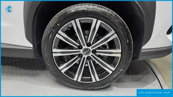BYD SEALION 7 BASE