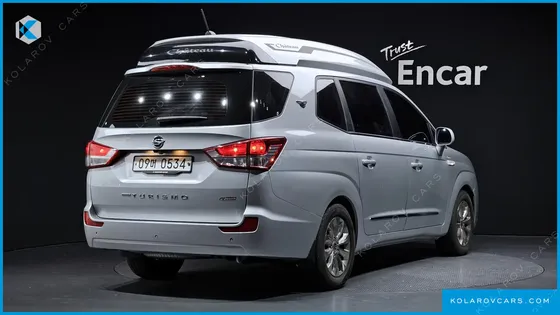 KGM - SSANGYONG KORANDO 4WD CHATEAU 9-SEATER
