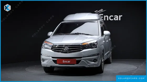 KGM - SSANGYONG KORANDO 4WD CHATEAU 9-SEATER