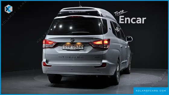 KGM - SSANGYONG KORANDO 4WD CHATEAU 9-SEATER