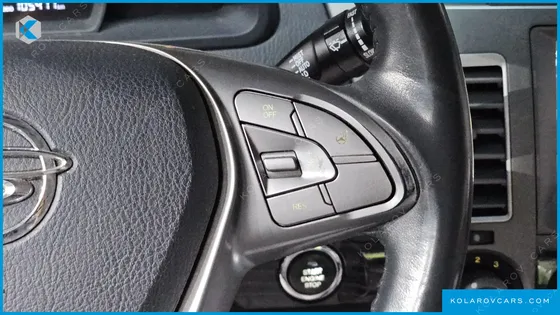 KGM - SSANGYONG KORANDO 4WD CHATEAU 9-SEATER