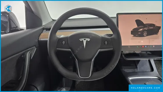 TESLA MODEL Y LONG RANGE AWD