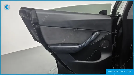 TESLA MODEL Y LONG RANGE AWD