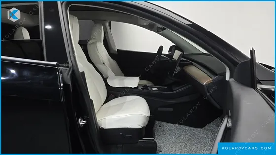 TESLA MODEL Y LONG RANGE AWD