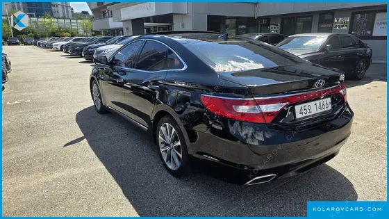 HYUNDAI GRANDEUR HG220 DIESEL MODERN COLLECTION