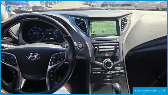 HYUNDAI GRANDEUR HG220 DIESEL MODERN COLLECTION