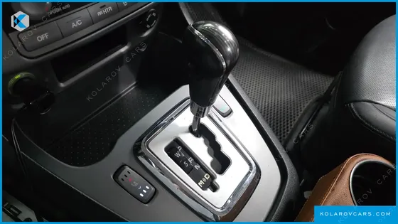 KGM - SSANGYONG KORANDO 4WD TX 9-SEATER