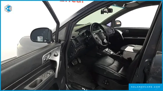 KGM - SSANGYONG KORANDO 4WD TX 9-SEATER