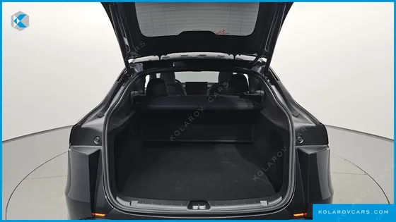 TESLA MODEL Y PREMIUM LONG RANGE AWD