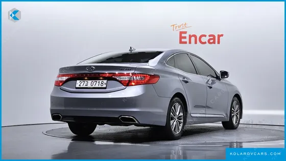 HYUNDAI GRANDEUR HG240 MODERN COLLECTION