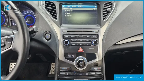 HYUNDAI GRANDEUR HG240 MODERN COLLECTION