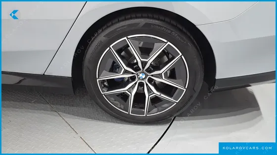 BMW 5 SERIES 520I M SPORT