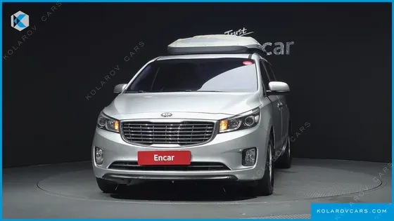 KIA CARNIVAL 11-SEATER OUTDOOR