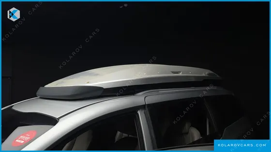 KIA CARNIVAL 11-SEATER OUTDOOR
