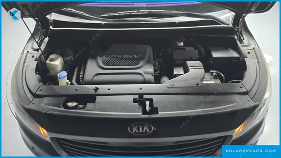 KIA CARNIVAL 9-SEATER NOBLESSE