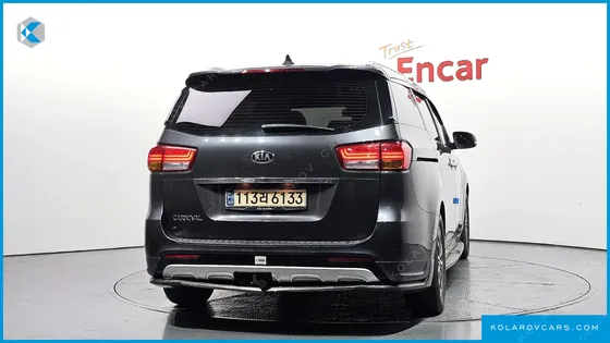 KIA CARNIVAL 9-SEATER PRESTIGE