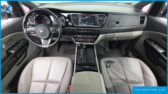 KIA CARNIVAL 9-SEATER PRESTIGE