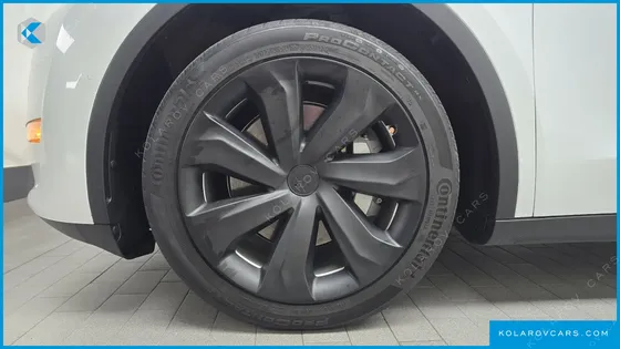 TESLA MODEL Y LONG RANGE AWD
