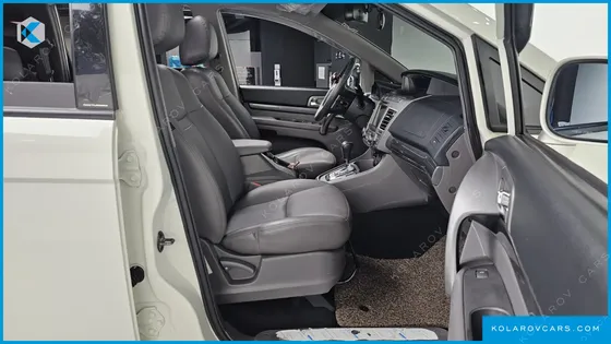 KGM - SSANGYONG KORANDO 4WD 9-SEATER ADVENTURE 60TH EDITION