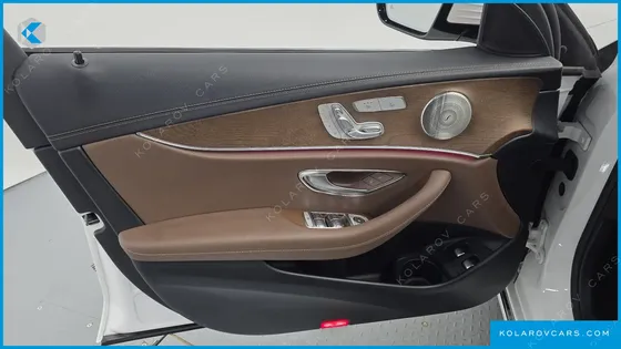 MERCEDES E-CLASS E300E 4MATIC EXCLUSIVE